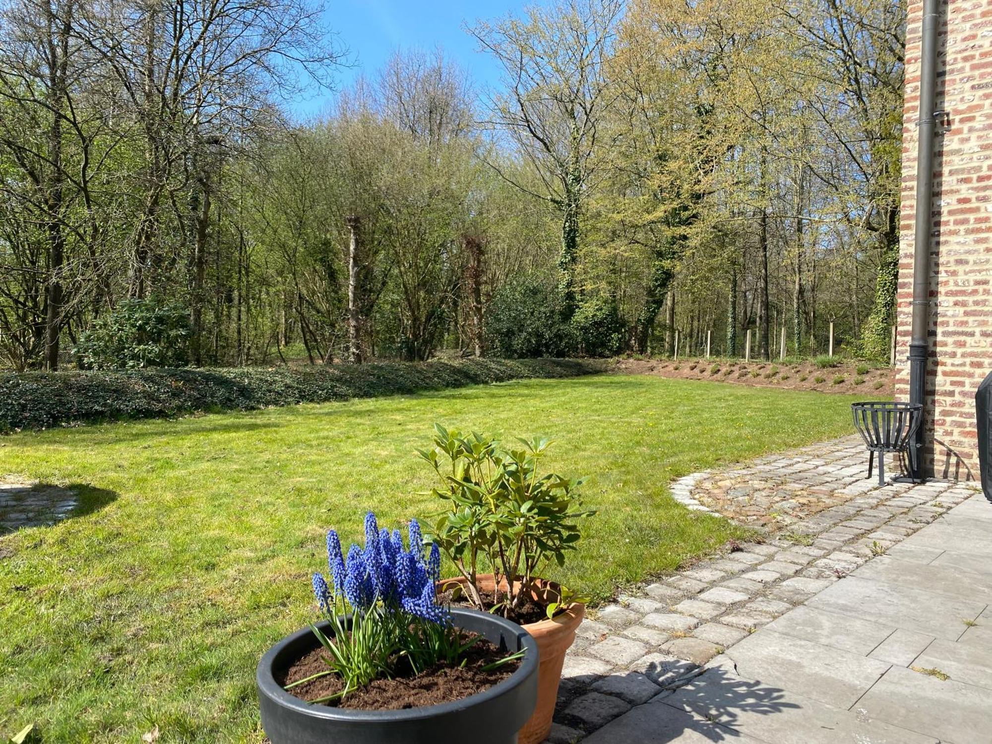 Hotel Landgoed De Hoogmolen Opglabbeek Esterno foto