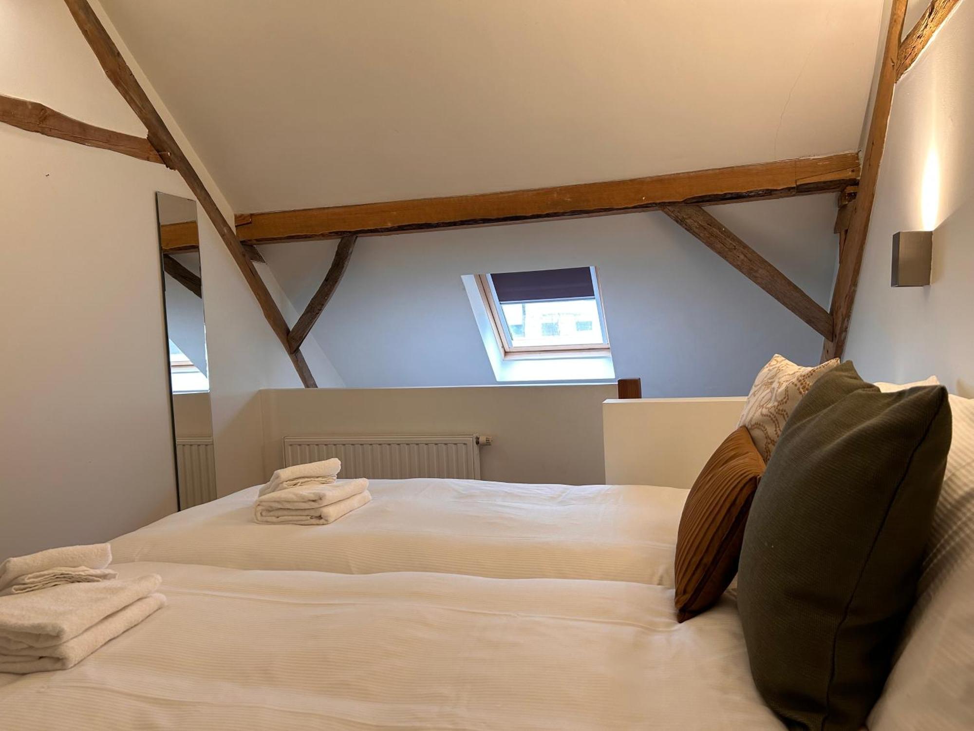 Hotel Landgoed De Hoogmolen Opglabbeek Esterno foto